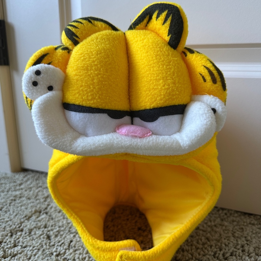 Complete Garfield Plush Costume - child